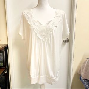 Torrid Top Short Sleeve Blouse White Lace Floral